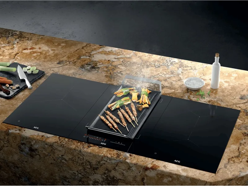 IKE42640KB Ingebouwd 36 cm Inductiekookplaat zones 2 zone(s) by AEG in Black – product photo