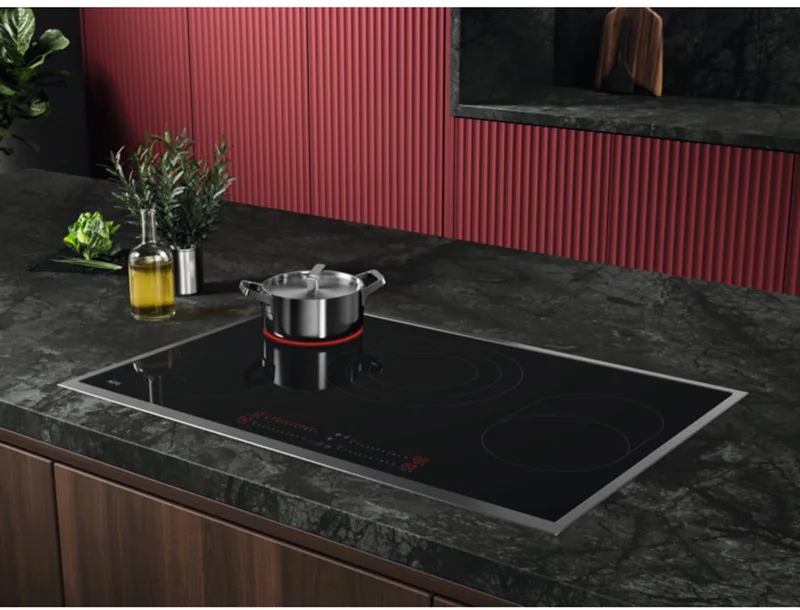 OHI84A07XB - Inbouw Kookplaat - Inductie - 4 Zones - Zwart - Touchbediening de AEG en Noir, Roestvrijstaal – photo produit