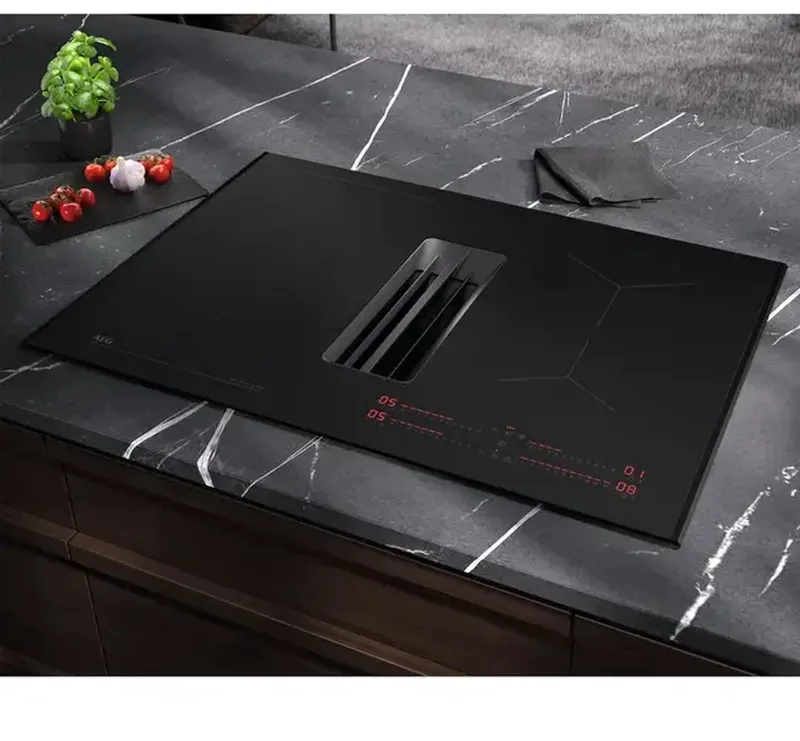 XUB6845IS | Inductie kookplaat met afzuiging | 80 cm van AEG in SaphirMatt – productfoto