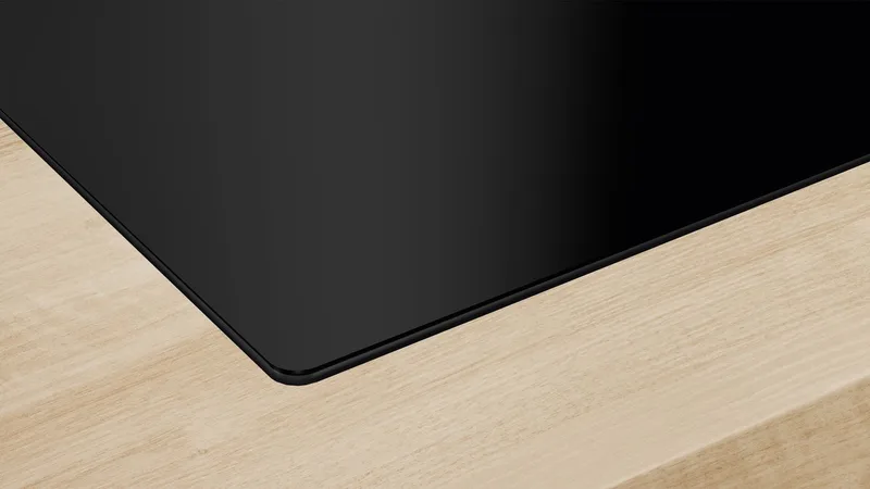 inductie kookplaat 60cm 4 branders by Bosch in Black – product photo