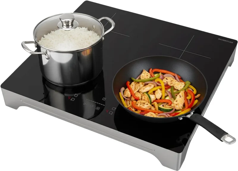 VKI6010ZIL inductie kookplaat 4 kookzones - 59 cm - 1-fase plug en play - Boost - Timer - Kinderslot - Tot 2600 W - Vrijstaand - Zilver/Zwart von Inventum in Silber – Produktfoto